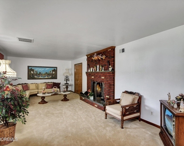 418 Atlantic Avenue - Photo Thumbnail 35