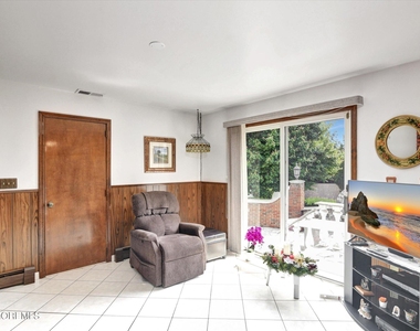 418 Atlantic Avenue - Photo Thumbnail 17