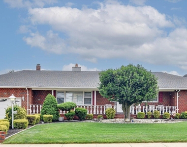 418 Atlantic Avenue - Photo Thumbnail 1