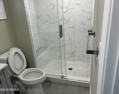 14 Skippers Boulevard - Photo Thumbnail 12