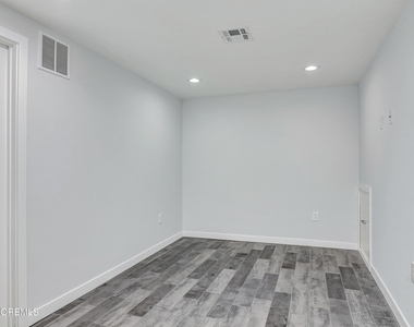 769 Cliffwood Avenue - Photo Thumbnail 24