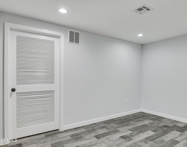 769 Cliffwood Avenue - Photo Thumbnail 14