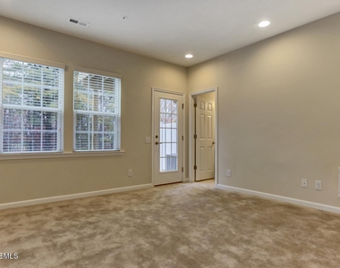 146 Waypoint Drive - Photo Thumbnail 2