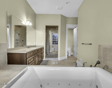 1021 Oval Road - Photo Thumbnail 12