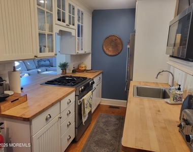 80 Heck Avenue - Photo Thumbnail 15