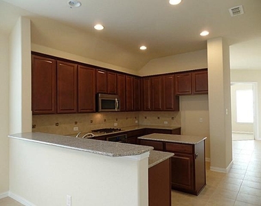 1304 Poplar - Photo Thumbnail 11