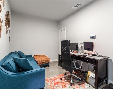 2220 Rook Drive - Photo Thumbnail 6