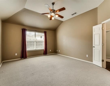 3209 Bloomfield Trail - Photo Thumbnail 15
