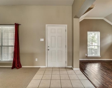 3209 Bloomfield Trail - Photo Thumbnail 3