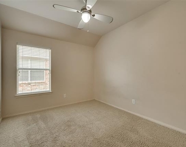 3209 Bloomfield Trail - Photo Thumbnail 23
