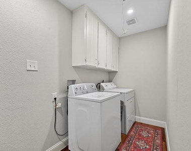 3513 Sheridon Drive - Photo Thumbnail 18