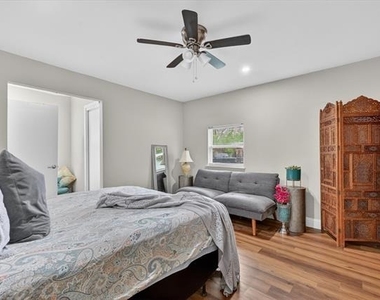 3513 Sheridon Drive - Photo Thumbnail 19