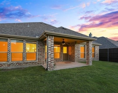 9670 Lance Drive - Photo Thumbnail 18