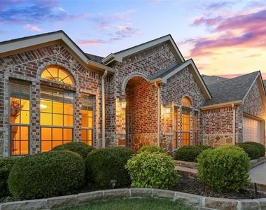9670 Lance Drive - Photo Thumbnail 3