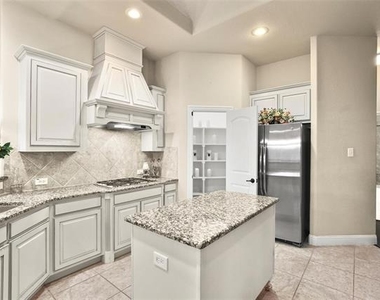 9670 Lance Drive - Photo Thumbnail 1