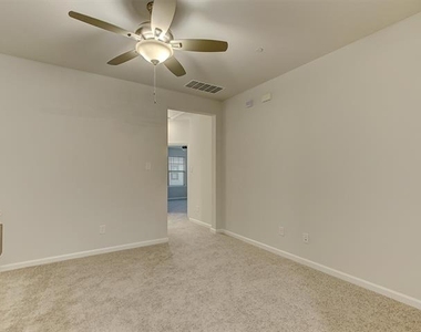 1946 Sweetwater Lane - Photo Thumbnail 9