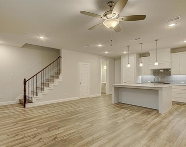 1946 Sweetwater Lane - Photo Thumbnail 3
