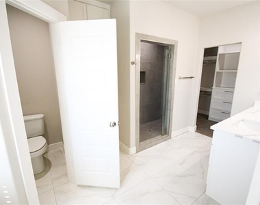 2814 18th Street W - Photo Thumbnail 13