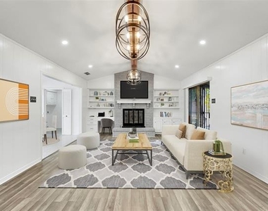 7027 Hunnicut Road - Photo Thumbnail 2