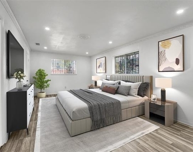 7027 Hunnicut Road - Photo Thumbnail 3