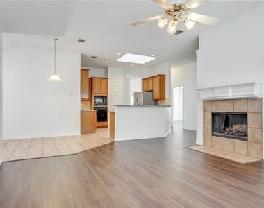 8611 Ironwood Drive - Photo Thumbnail 13