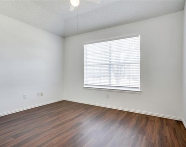 8611 Ironwood Drive - Photo Thumbnail 22