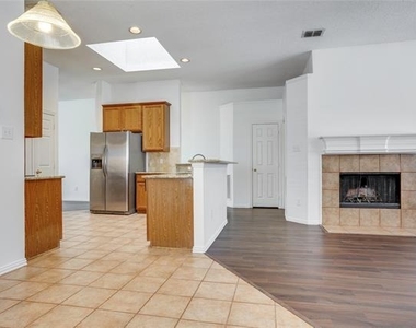 8611 Ironwood Drive - Photo Thumbnail 11