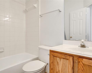 8611 Ironwood Drive - Photo Thumbnail 24
