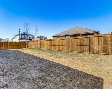 2921 Jasmine Drive - Photo Thumbnail 22