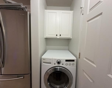 12614 Oceanside Drive - Photo Thumbnail 7