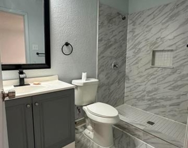 3205 Galaxie Drive - Photo Thumbnail 10