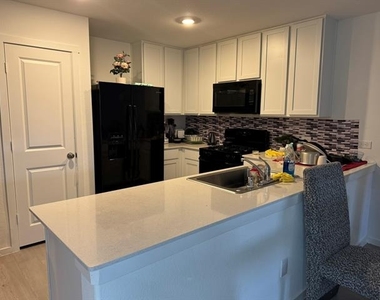 3057 Ashbrook Lane - Photo Thumbnail 2
