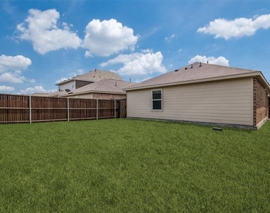 1345 Cider Street - Photo Thumbnail 14