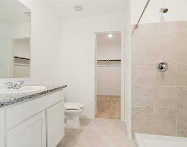 1345 Cider Street - Photo Thumbnail 9