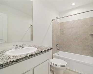 1345 Cider Street - Photo Thumbnail 13