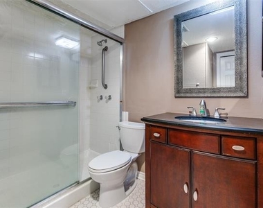 15926 Stillwood Street - Photo Thumbnail 9