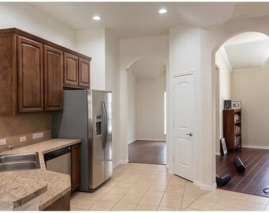 5940 Chisholm Trail - Photo Thumbnail 7