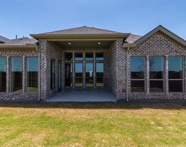 2933 Saltwood Court - Photo Thumbnail 26
