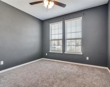 3094 Maverick Drive - Photo Thumbnail 25