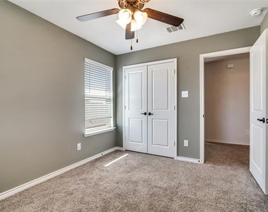 3094 Maverick Drive - Photo Thumbnail 34