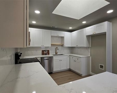 1114 Sage Brush Trail - Photo Thumbnail 6