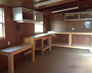 1425 Natchez Drive - Photo Thumbnail 16