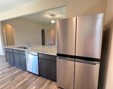 1707 Cotton Blossom Lane - Photo Thumbnail 4