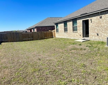 1707 Cotton Blossom Lane - Photo Thumbnail 28