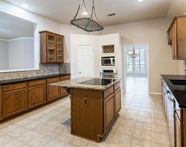 8503 Prescott Circle - Photo Thumbnail 7