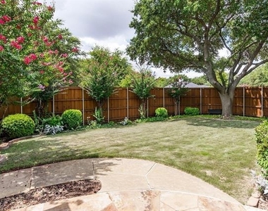 8503 Prescott Circle - Photo Thumbnail 16