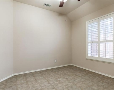 8503 Prescott Circle - Photo Thumbnail 13