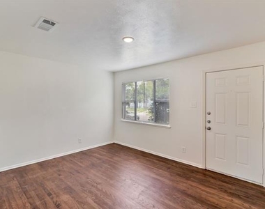 2848 Beasley Drive - Photo Thumbnail 2