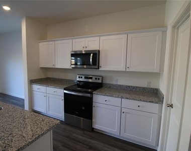 1246 Herring Drive - Photo Thumbnail 3