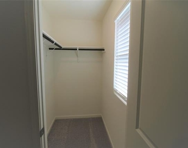 1246 Herring Drive - Photo Thumbnail 17